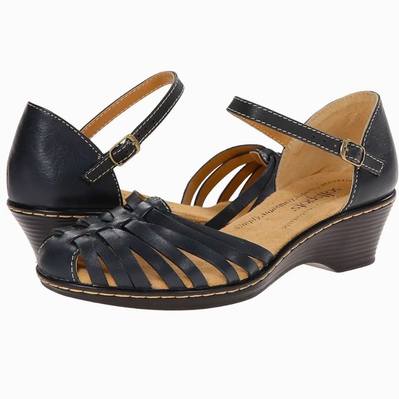 Soft spots Tatianna Sandals - Picture 1 of 6